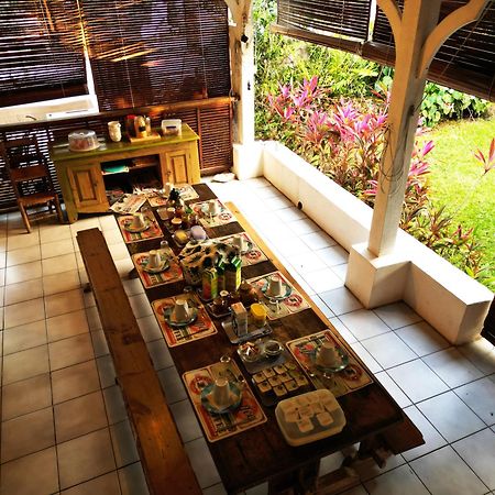 Bras-Panon Le Medinilla Bed & Breakfast エクステリア 写真