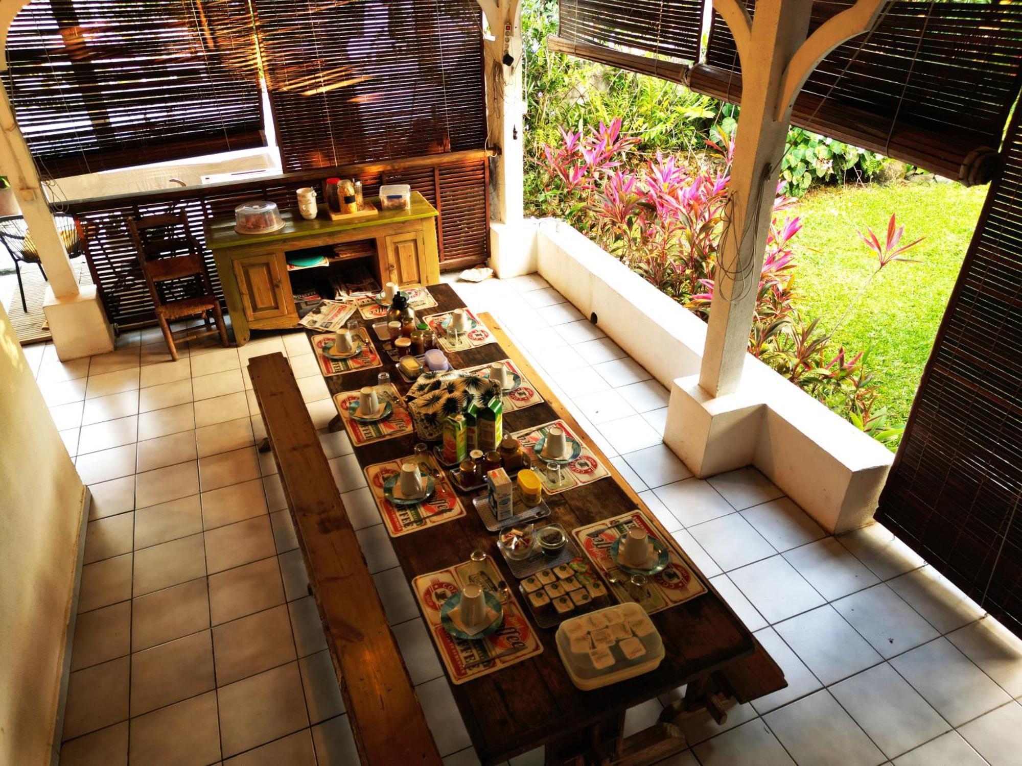 Bras-Panon Le Medinilla Bed & Breakfast エクステリア 写真